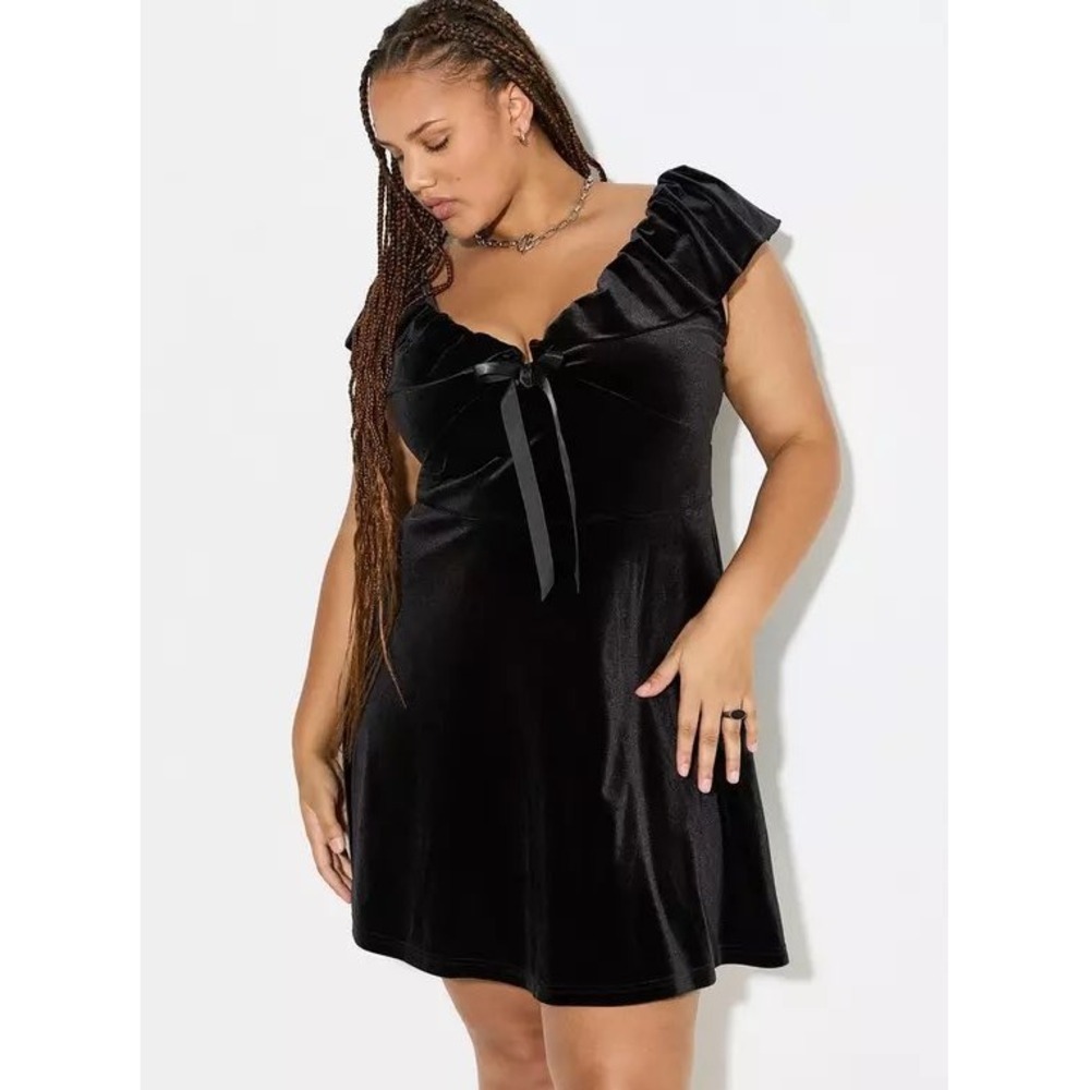LoveSick Women Velvet Mini Dress Sz 3 Black Ruffle Bow Romantic Goth Coquette 3X